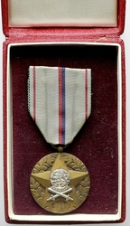 Medaile odbojové skupiny Trávnice, etue